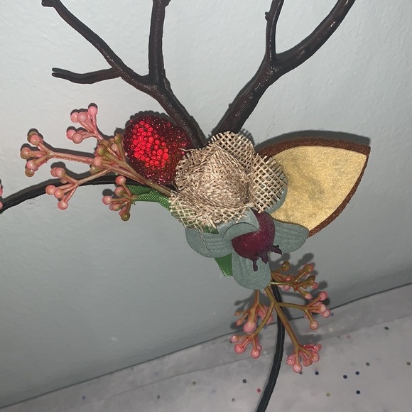 Women Girls Christmas Fairy Tale Flower Headband. - Picture 5 of 6